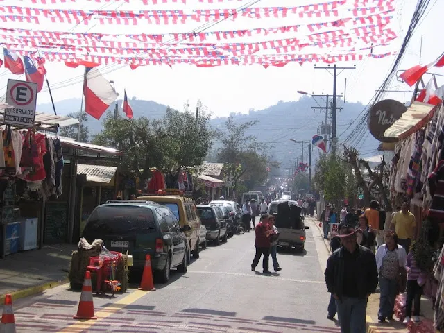 Pomaire Plaza