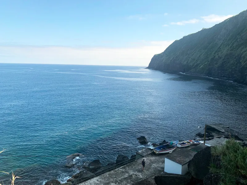 Ponta do Arnel Lighthouse