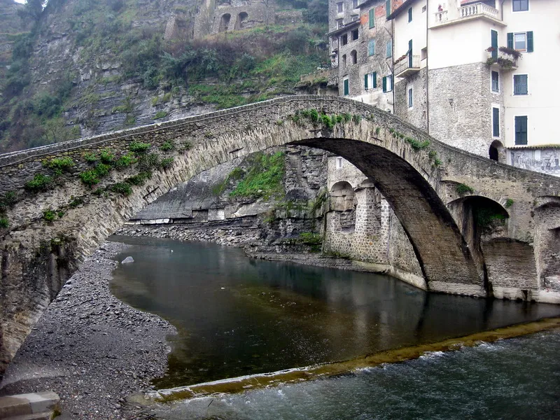 Ponte Vecchio (Old Bridge)