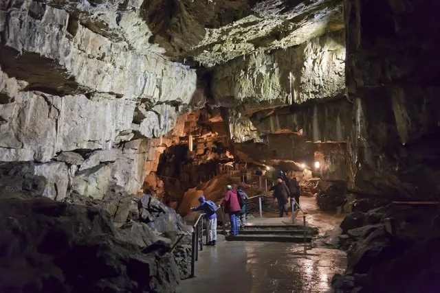 Poole's Cavern