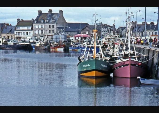 Port de Saint-Vaast-la-Hougue