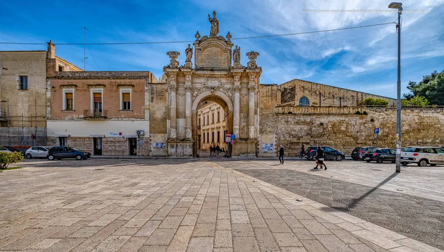 Porta Rudiae
