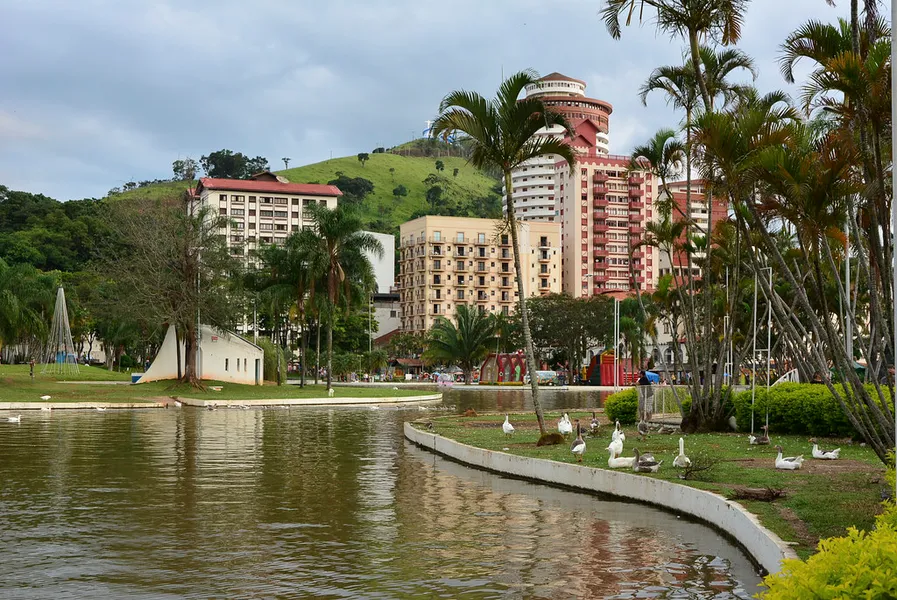 Praça Adhemar de Barros