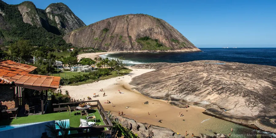Praia de Itacoatiara