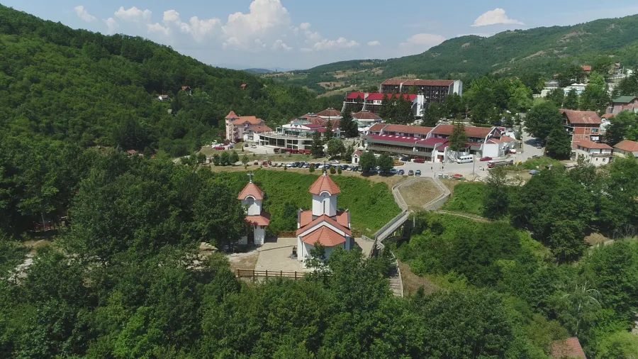 Prolom Banja Market