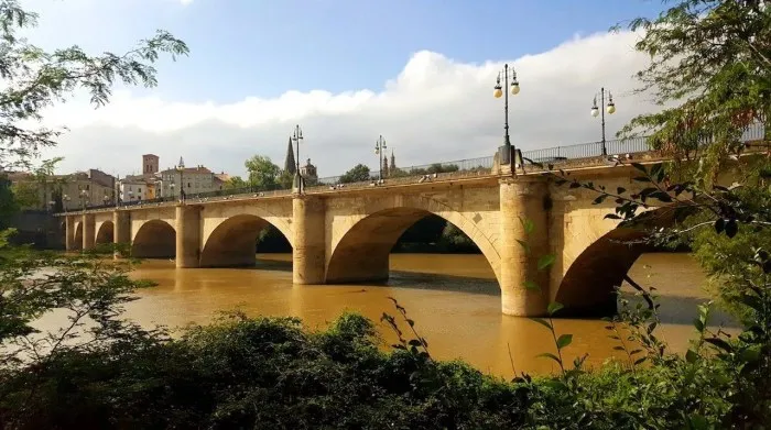 Puente de Piedra