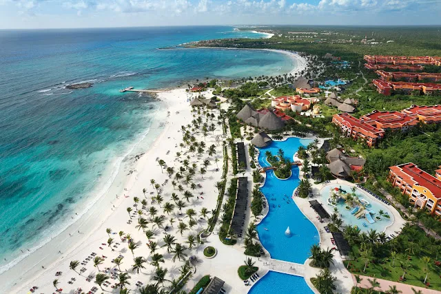 Punta Esmeralda Beach