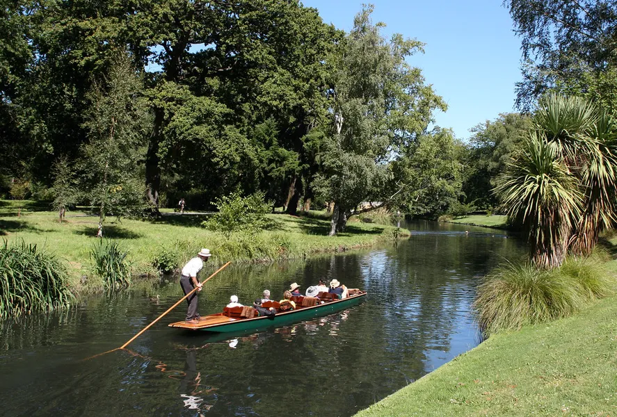 Punting on the Avon River