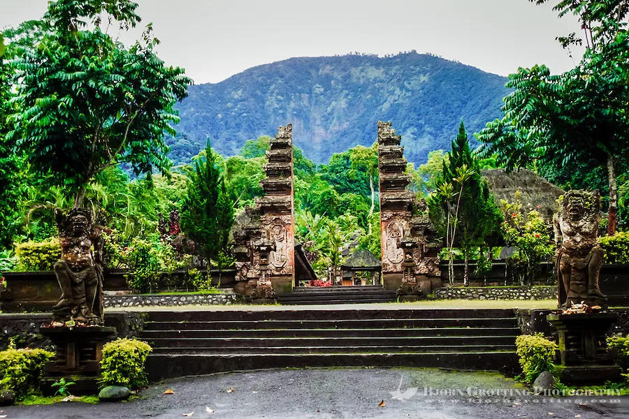 Pura Luhur Batukaru
