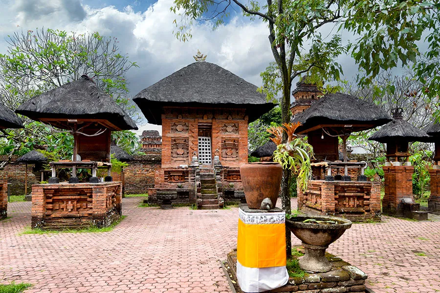 Pura Maospahit