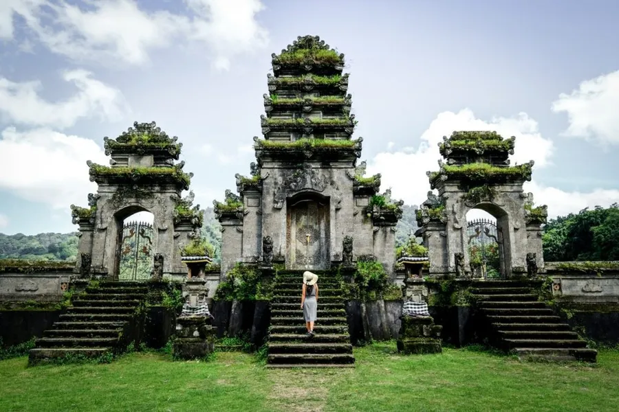Pura Ulun Danu Tamblingan