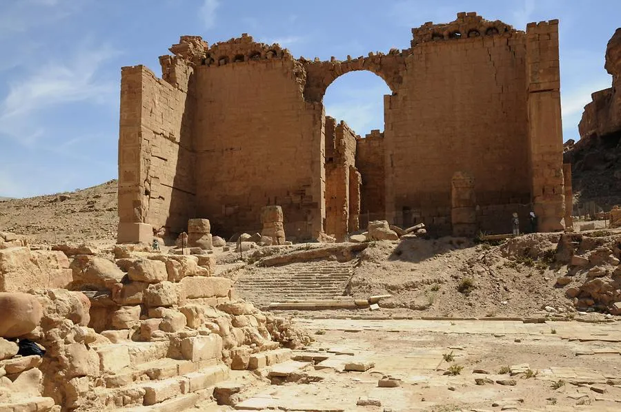 Qasr al-Bint
