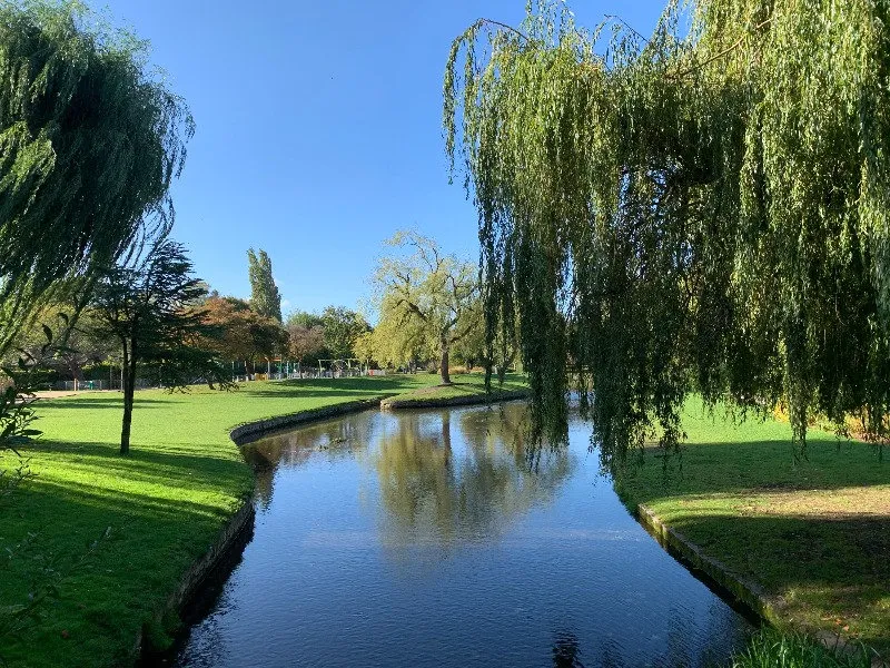 Queen Elizabeth Gardens