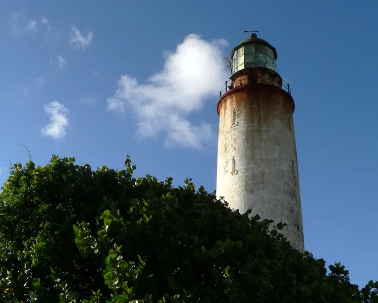 Ragged Point Lighthouse