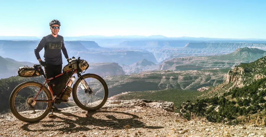 Rainbow Rim Trail