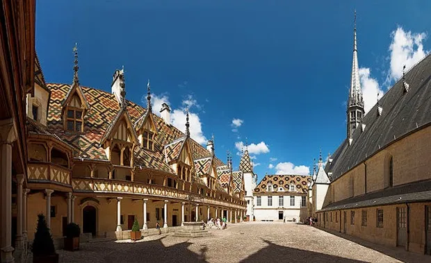 Remparts de Beaune