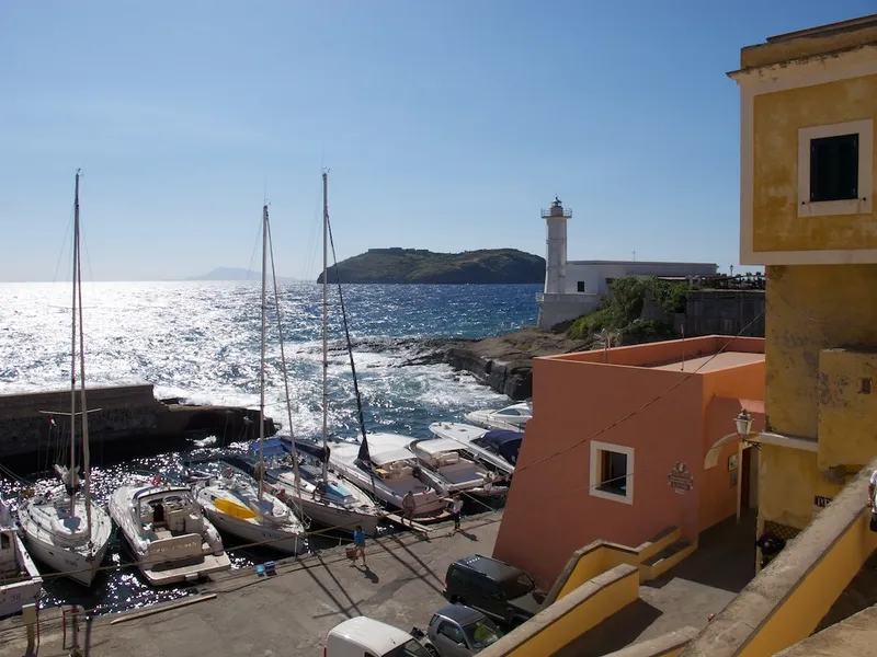 Roman Harbour (Porto Romano)
