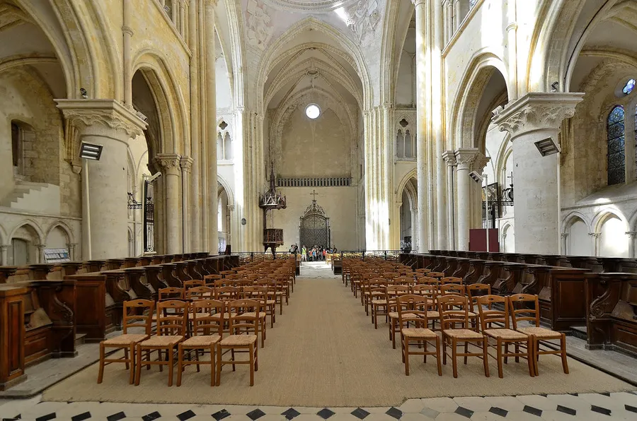 Saint-Quiriace Collegiate Church