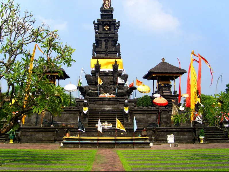 Sakenan Temple