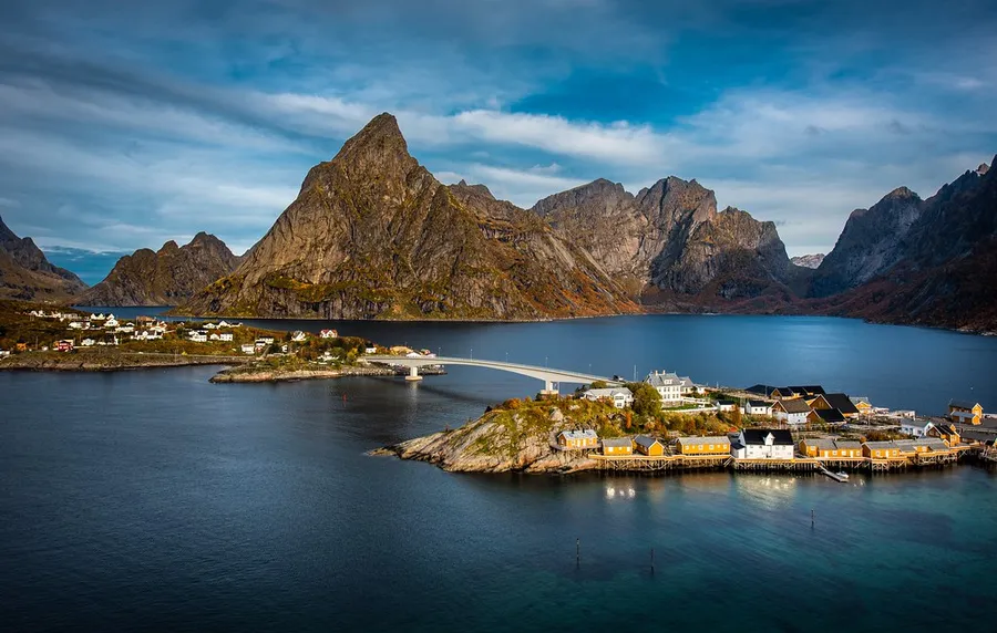 Sakrisøy Fishing Village
