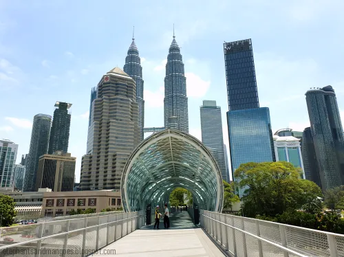 Saloma Link Bridge