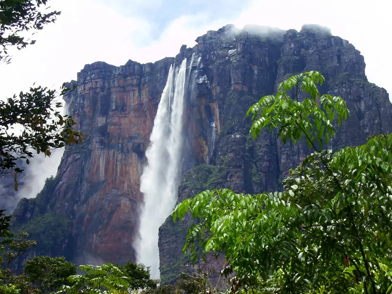 Salto Aponwao (Chinák-merú)