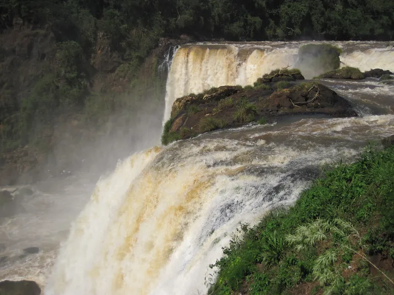 Saltos del Monday