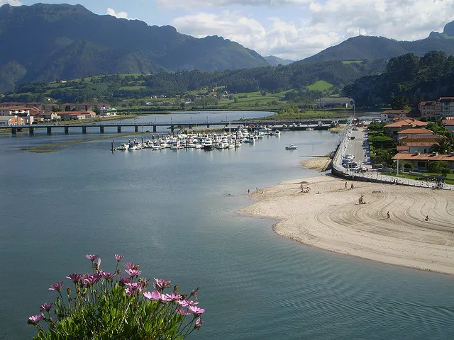 Santa Marina Beach