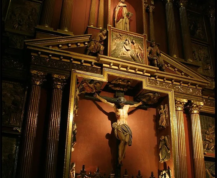 Santo Cristo Church