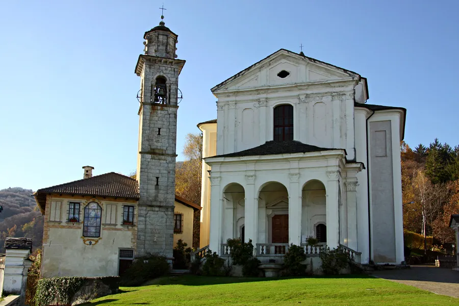 Santuario della Madonna della Sassella
