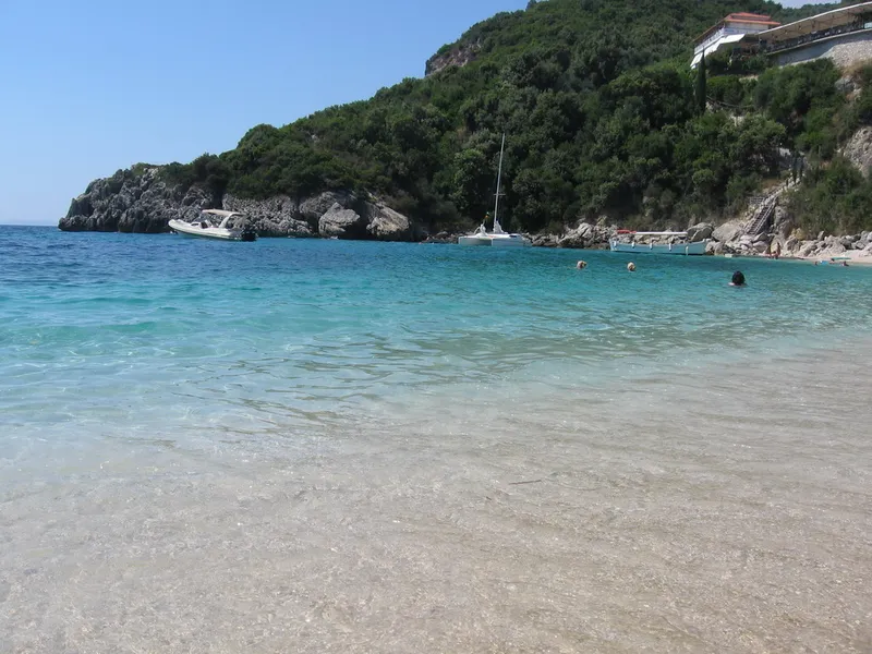 Sarakiniko Beach