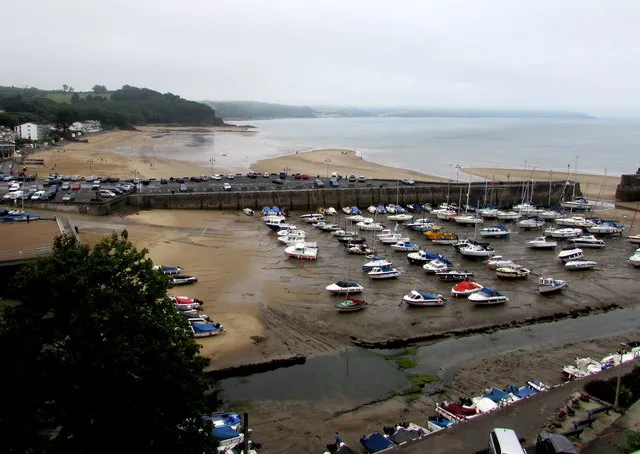 Saundersfoot Beach