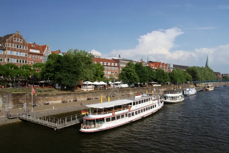 Schlachte Embankment