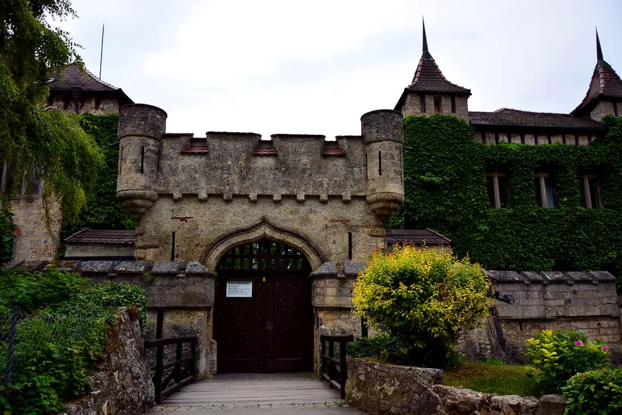 Schloss Lichtenstein Restaurant