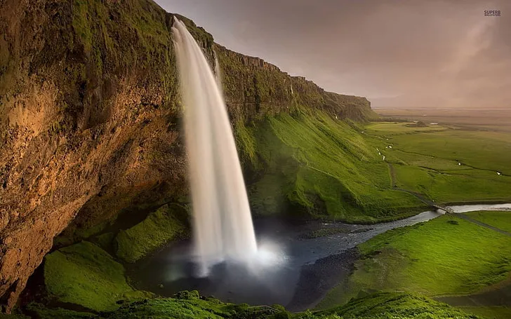 Seljalandsfoss Waterfall
