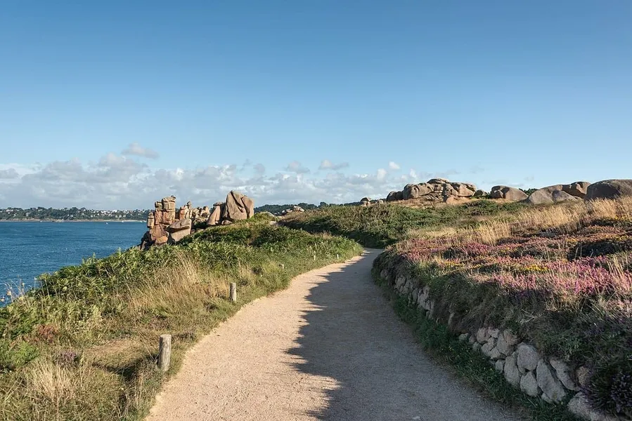 Sentier des Douaniers (GR34)
