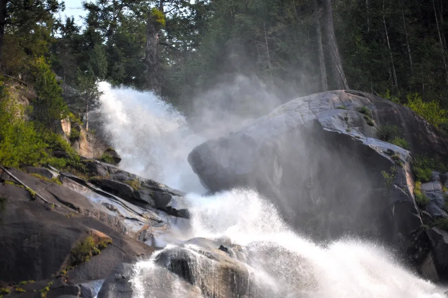 Shannon Falls Provincial Park
