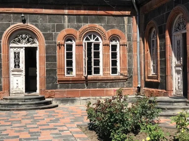 Shiraz House Museum