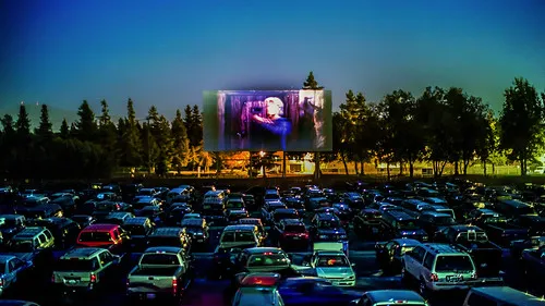 Silver Lake Drive-In Theatre