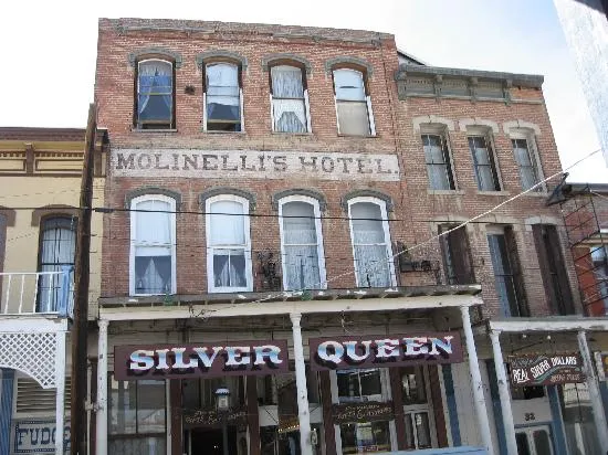 Silver Queen Hotel