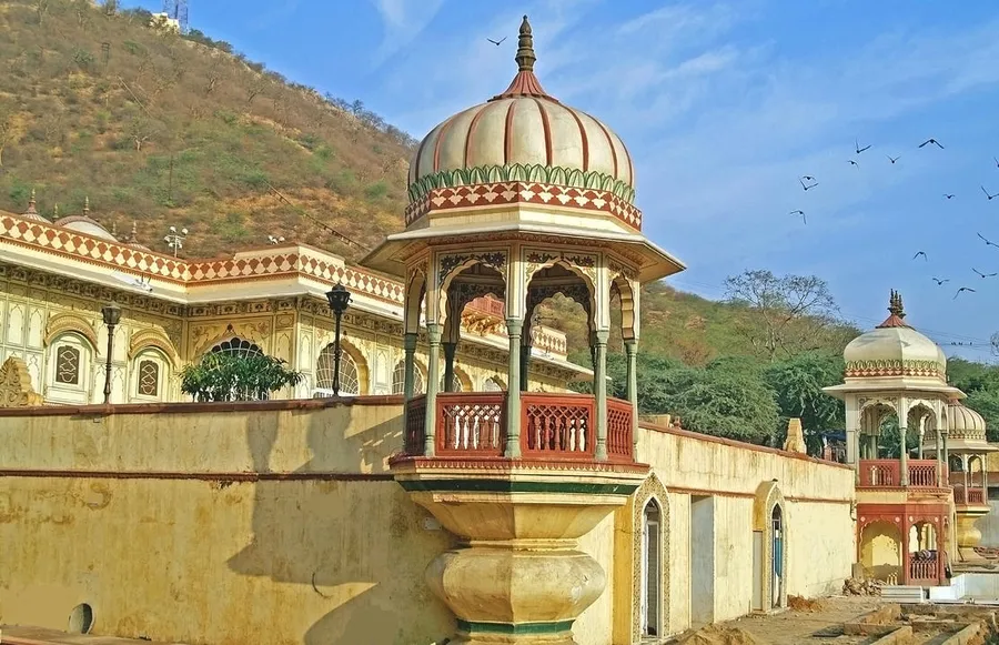 Sisodia Rani Bagh