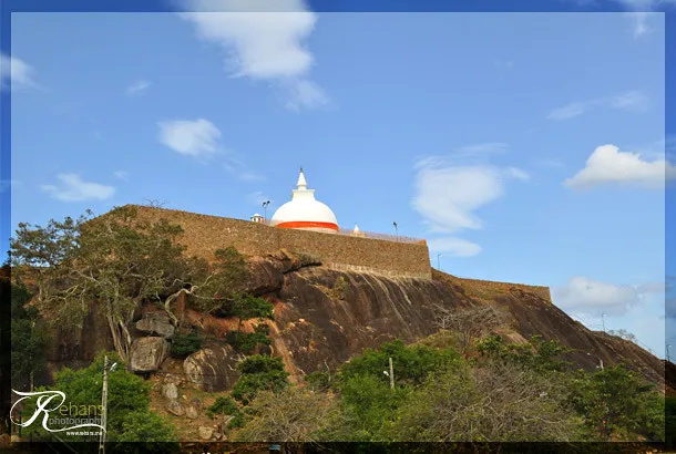 Sithulpawwa Rock Temple