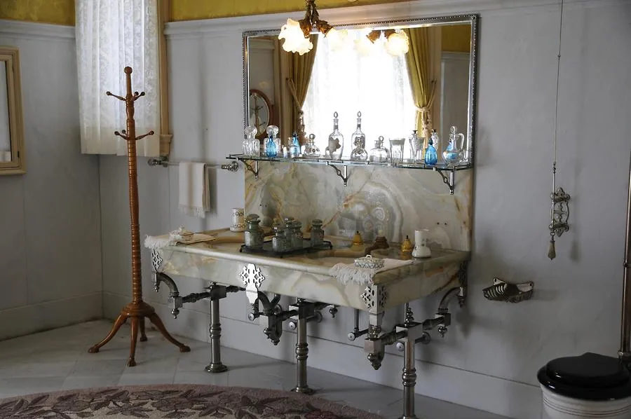 Skenesborough Museum