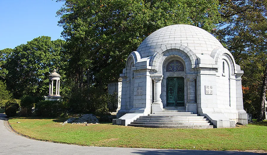 Sleepy Hollow Cemetery