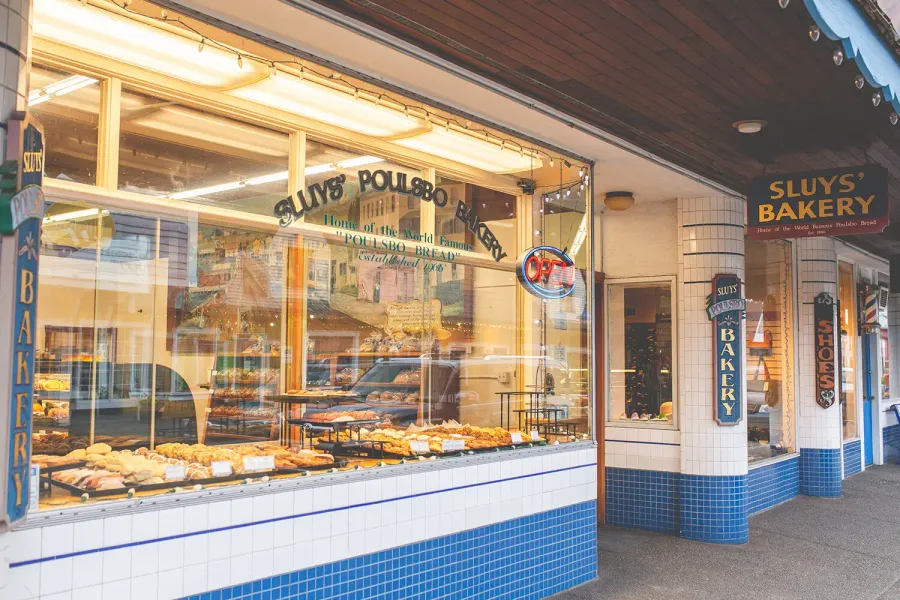 Sluy's Poulsbo Bakery