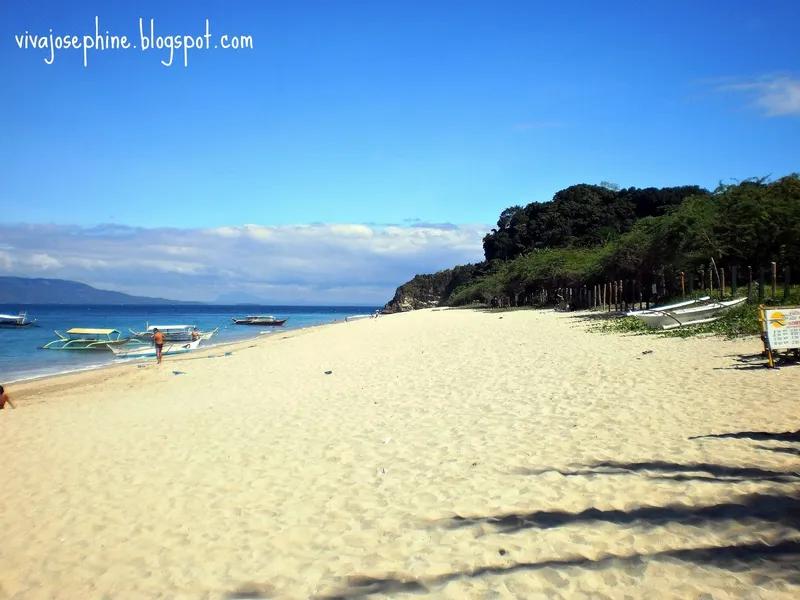 Small Lalaguna Beach