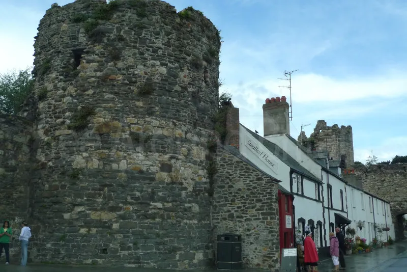 Smallest House in Great Britain (Quay House)