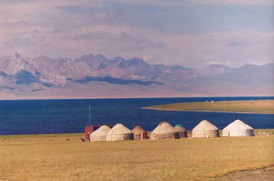 Song Kol Lake