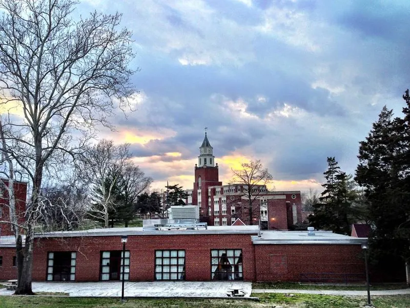 Southern Illinois University (SIU) Campus