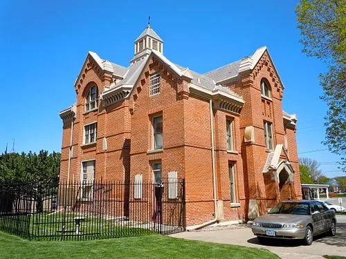 Squirrel Cage Jail